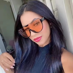 Lunettes de soleil surdimensionnées tendance, protection UV, design luxueux, protection solaire pour hommes et femmes, style rétro, haute qualité - Product Image 2