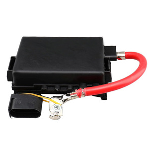 Caja de Fusibles para Batería de Coche 1J0937550A para Volkswagen Jetta Bora Beetle Golf, Portafusibles Metálico - Product Image 1