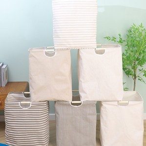 Panier à linge avec poignée en bois, en bambou et en tissu, pliable, également adapté comme panier de rangement pour les jouets des enfants - Product Image 1