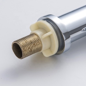 Grifo Giratorio Clásico de Agua Fría y Caliente para Fregadero de Cocina, Precio de Mayorista Directo de Fábrica, Éxito de Ventas en Oriente Medio - Product Image 5