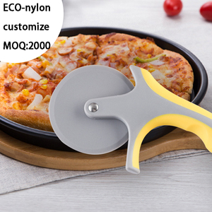 Cuchillo de rueda de <span class=keywords><strong>pizza</strong></span> de Plástico Especial, herramienta de corte de <span class=keywords><strong>pizza</strong></span> para hornear, cortador y rodillo; herramientas de <span class=keywords><strong>pizza</strong></span> empaquetadas en caja - Product Image 6
