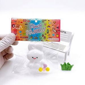 Jouet anti-stress en TPR en forme de lapin mignon, souple et à rebond lent, jouet sensoriel Taba Squishy, cadeau pour enfant, prix de gros - Product Image 4