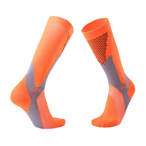 Chaussettes de compression professionnelles en nylon éponge pour la course à pied, le marathon, la randonnée et le cyclisme en extérieur, pour hommes et femmes adultes, vente en gros - Product Image 2
