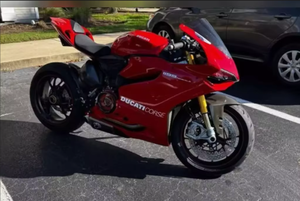 LISTA PARA CONDUCIR, ÚLTIMAS OFERTAS 2025 PARA Motocicletas Deportivas <span class=keywords><strong>Ducati</strong></span> Panigale <span class=keywords><strong>1199</strong></span> <span class=keywords><strong>S</strong></span> en Venta - Product Image 4