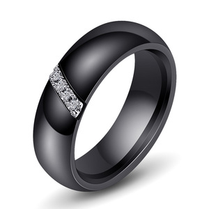 Anillo de cerámica biselado de 6 mm con incrustaciones de circonita, blanco y negro, anillo de boda unisex, forma geométrica - Product Image 3
