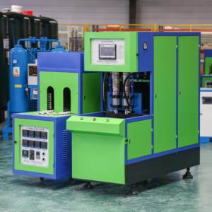 Low-cost, small-footprint semi-automatic <b>bottle</b> blowing machine, suitable for <b>water</b> plants and beverage factories - Product Image 2