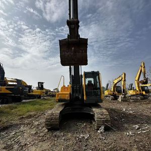 รถขุดตีนตะขาบ Volvo EC210 มือสอง ขนาด 21 ตัน ปี 2021 พร้อมเกียร์ PLC ปั๊ม และเครื่องยนต์  สภาพดี ผ่านการทดสอบแล้ว ขาย - Product Image 4