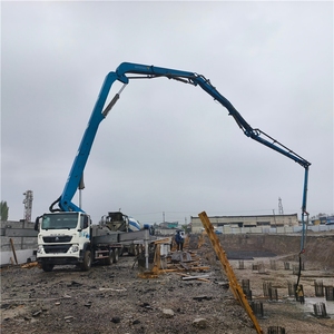 Bomba de Concreto JIUHE Nueva de Construcción, Precio de Máquina de Bombeo de Concreto de 38m 48m 52m 58m 62m 70m, Camión Bomba de Concreto - Product Image 5