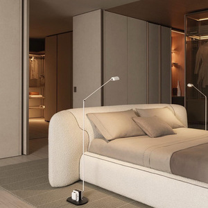 Cama doble Theo tapizada en piel de cordero premium, estilo italiano minimalista moderno, cama baja con base para dormitorios grandes - Product Image 2