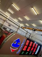 Panneau de signalisation de station-service en acier LED avec bandes LED pour utilisation en extérieur pour voitures et hôpitaux