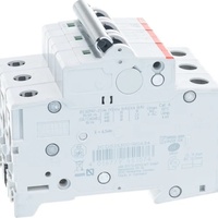 Original tout neuf pour 2CDS253001R0634 Disjoncteur miniature S203-C63 Interface de communication intégrée pour contrôleurs PLC