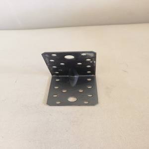 Fabricant en gros <span class=keywords><strong>de</strong></span> supports d'angle en acier inoxydable à <span class=keywords><strong>90</strong></span> degrés, supports <span class=keywords><strong>de</strong></span> montage en métal, supports d'angle personnalisés - Product Image 6