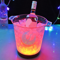 Haute capacité lumière colorée en Plastique Durable Barware Seau à glace forme acrylique conduit Seau à Glace