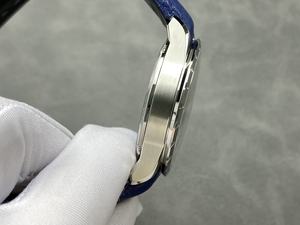 Montre de sport mécanique de luxe bleue avec cadran haut de gamme élégant 20mm bande fermoir couronne cachée Hip Hop Diver Styles de charme de pièce - Product Image 2