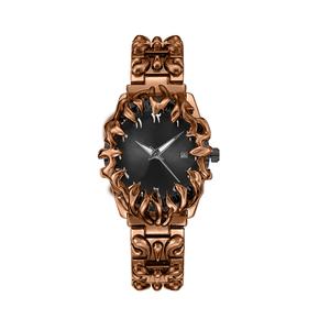 Reloj de Cuarzo Circular Oscuro y Elegante Personalizado con Garras Imponentes - Product Image 2