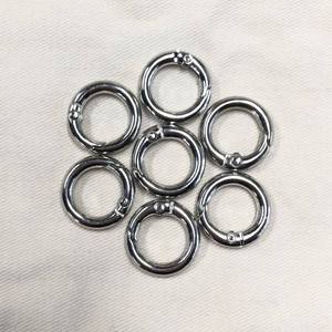 Bán Buôn 20Mm Vàng Trắng Vòng Carabiner Snap Clip Mở Mùa Xuân Móc Chìa Khóa O Ring Mùa Xuân Cổng Nhẫn Vòng Mùa Xuân Cho Túi - Product Image 1