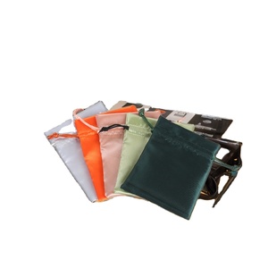 Bolsas de Regalo de Joyería Personalizadas de Lujo Reutilizables de Seda y Satén con Cordón, Bolsas de Almacenamiento al por Mayor - Product Image 1