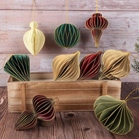 Lanternes en papier nid d'abeille de luxe personnalisées en gros, décorations suspendues pliables à bords scintillants 3D pour le Nouvel An, les fêtes et la maison