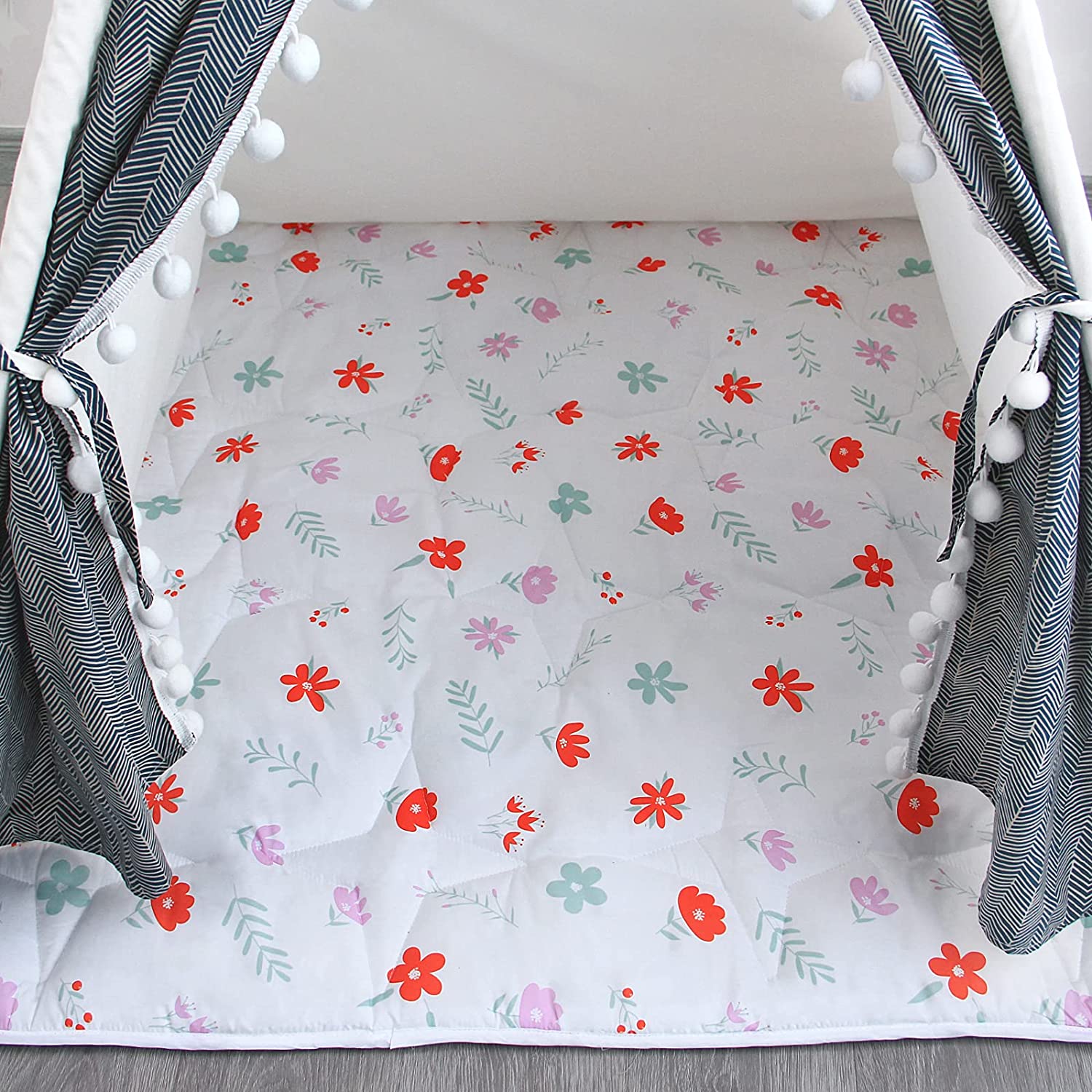 High Quality Luxury Portable Wholesale Mat For Indoor Party White Play Indian Kids Teepee Tent