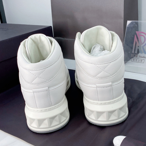 Nouvelles baskets rivetées à semelle épaisse pour hommes, version haute, avec une augmentation de la hauteur de 5 cm, adaptées au sport et aux tenues décontractées - Product Image 2