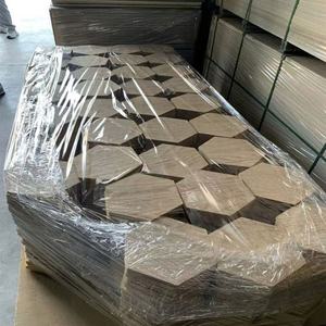 Paneles Acústicos Hexagonales de Poliéster Insonorizantes, Ignífugos y Ecológicos para Hoteles, Producción en Grandes Cantidades, Originales - Product Image 5