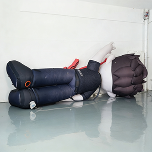 Guitare électrique gonflable avec logo, modèle gonflable de célébrité, pour la photographie, la décoration, les événements interactifs et les concerts - Product Image 2