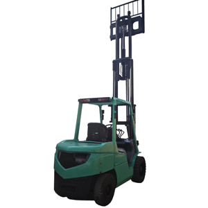 Montacargas Usado Mitsubishi de 3.5t de la Ciudad de Hefei, Importado de Japón, Mástil de 3 Etapas, Neumáticos Neumáticos, Diésel, Modelo 2023, 1 Año de Garantía, 3.5m - Product Image 1