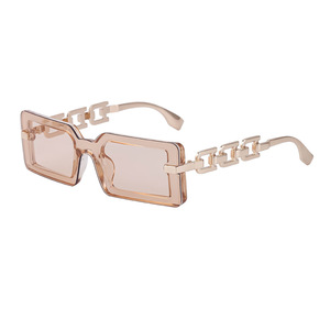 Gafas De Sol cuadradas Retro clásicas Ins para mujer 2024 nueva moda cadena piernas Gafas De Sol UV400 alta calidad al por mayor Lunettes De Luxe - Product Image 6