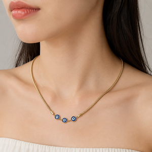 สร้อยคออะคริลิคสามชิ้น สแตนเลสชุบทอง 14K สีดำ น้ำเงิน และแดง - Product Image 5