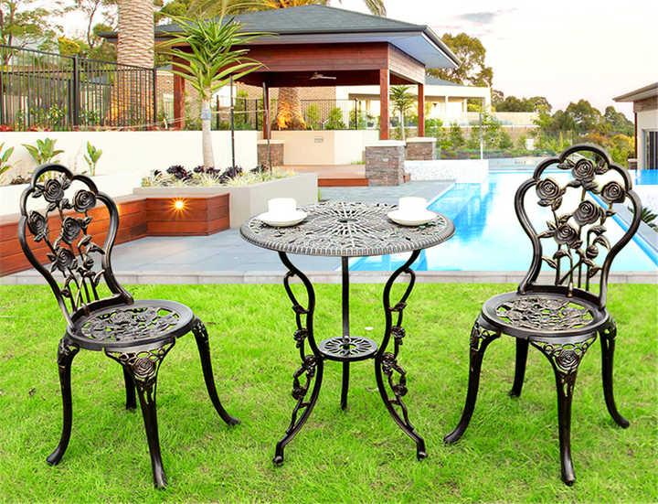 metal mesh chair outdoor