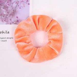 Vente en gros d'attaches à <span class=keywords><strong>cheveux</strong></span> élastiques en velours néon doux de style coréen bandeaux fluorescents élégants pour enfants <span class=keywords><strong>cheveux</strong></span> en tissu à la mode hiver - Product Image 5