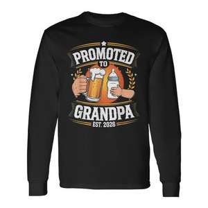 Camiseta de manga larga para hombre Promoted To Grandpa Est 2026 Beer Baby Bottle - Product Image 1