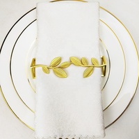 Ronds de serviette en métal écologiques au design feuille longue et élégante pour la décoration de table de mariage et de fête