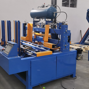 Máquina ZPW para Clavar, Apilar, Estampar, Cortar y Torneado de Palés de Madera Euro Block, 18kW de Potencia, 10000kg de Capacidad, Fácil de Usar - Product Image 4