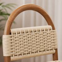 Silla de Bar de Madera Arqueada de Calidad Profesional con Detalle de Cuerda Natural para Hostelería y Catering