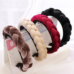 Nueva banda para el cabello de otoño e invierno, tocado trenzado nacional, diadema de franela hecha a mano, joyería con pinza para el cabello - Product Image 4