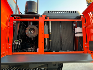 Nouveau Pelle d'occasion Doosan DH55 Pelle hydraulique sur chenilles Caterpillar DX75 DX60 de haute qualité à vendre en stock - Product Image 3