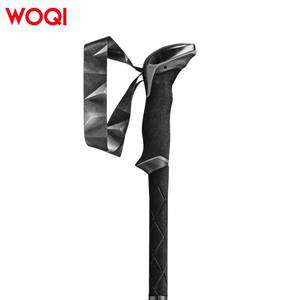 WOQI Bâtons de ski en fibre de carbone pour le trekking et la randonnée Accessoires de plein air en gros avec poignées de sangle et bâton de panier - Product Image 3