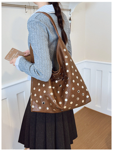 2026 New Arrival Trendy Edgy Riveted Shoulder <b>Bag</b> A Versatile High-End and Niche-Style Handbag - Product Image 5