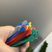 Étiquette de bagage de voyage en silicone souple PVC imperméable avec logo personnalisé, scellé de sécurité en plastique premium avec fonction anti-effraction