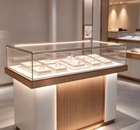 Vitrine et Meuble de Présentation de Bijoux avec Éclairage LED, Couleurs Personnalisables, Design Écologique pour Bijouteries et Centres Commerciaux
