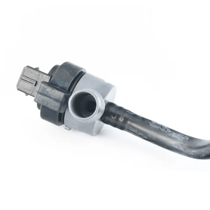 Vanne solénoïde de purge de cartouche de charbon actif 13907636159 pour BMW F01 F02 F06 F07 F10 F12 F13 750i <span class=keywords><strong>Alpina</strong></span> <span class=keywords><strong>B7</strong></span> 750Li 650i 550i - Product Image 2