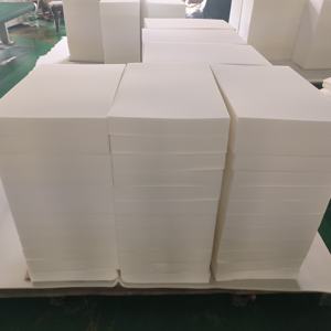 Schiuma poliuretanica in rotoli di diverso spessore (1cm, 3cm, 5cm, 8cm, 15cm) <span class=keywords><strong>per</strong></span> materassi, trapunte e imbottiture - Produzione Foshan - Product Image 5