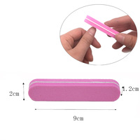 Tamax NAK003 8 pièces Kits de manucure professionnels : Lime à ongles, Polissoir, Dissolvant de vernis gel UV, Brosse anti-poussière, Repousse-cuticules – Pour usage commercial