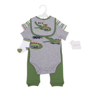 Conjunto de 5 Piezas de Ropa para Bebé Niña con Estampado Animal, Pantalones, Babero, Calcetines, Mono, Pijama y Camiseta para Recién Nacida - Product Image 4