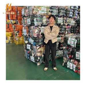 Original en línea EE. UU. Corea Kenia Japón Italia <span class=keywords><strong>Ropa</strong></span> de segunda mano 30 Kilo Gramos - Product Image 1