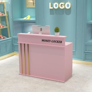 Mostrador de Recepción Moderno para Salón de Belleza, Pequeño, Blanco y Dorado, de Lujo, Usado, para Venta - Product Image 2