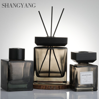 Bouteilles de diffuseur de parfum d'intérieur en verre carré gris vides, avec bouchon à vis et sérigraphie, 50ml, 100ml, 150ml, 200ml, 500ml, vente en gros
