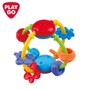 Playgo - Bola de Rattan Playgo, brinquedo fofo de venda quente para bebês de 0 a 6 meses, mini bola de descoberta adequada para dentição