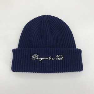 Bonnets d'hiver en acrylique personnalisés Yukaihe avec logo brodé en 3D, image de personnage de <span class=keywords><strong>dessin</strong></span> <span class=keywords><strong>animé</strong></span> et impression en relief - Product Image 6